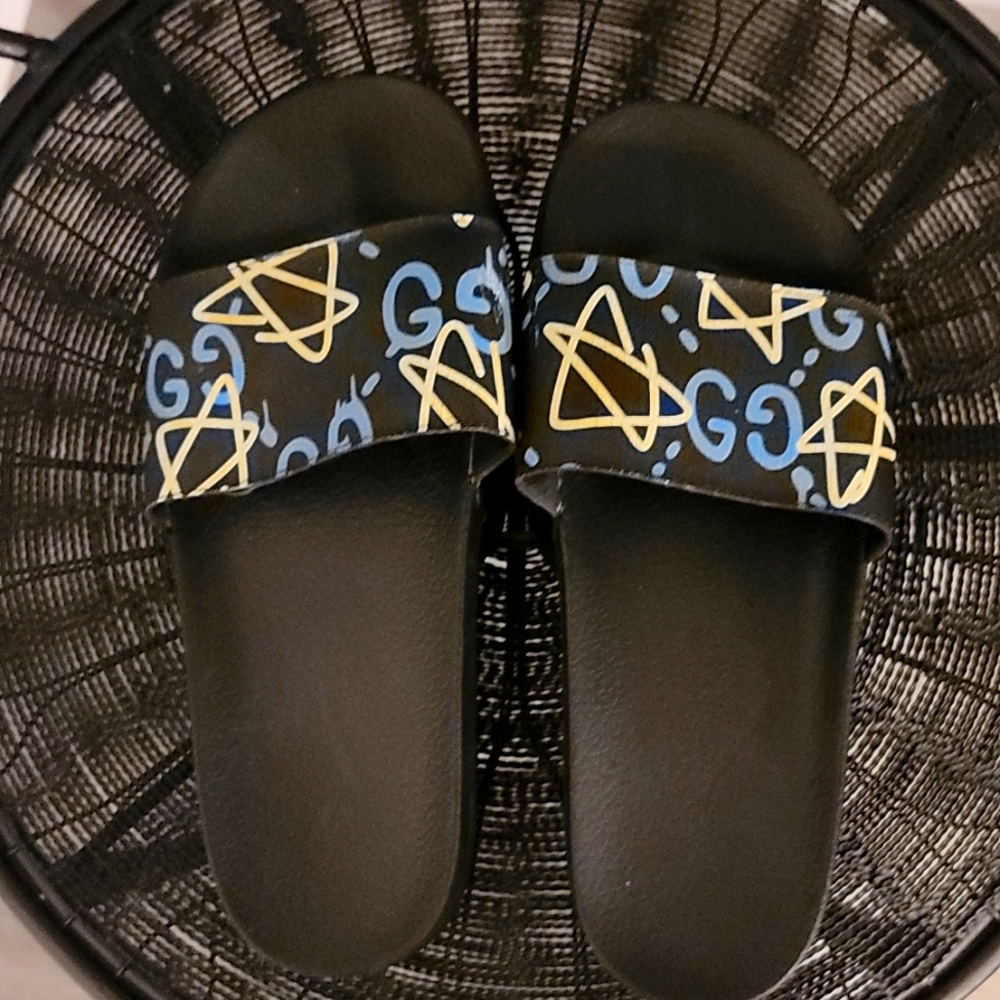 Gucci "Ghost " Slides